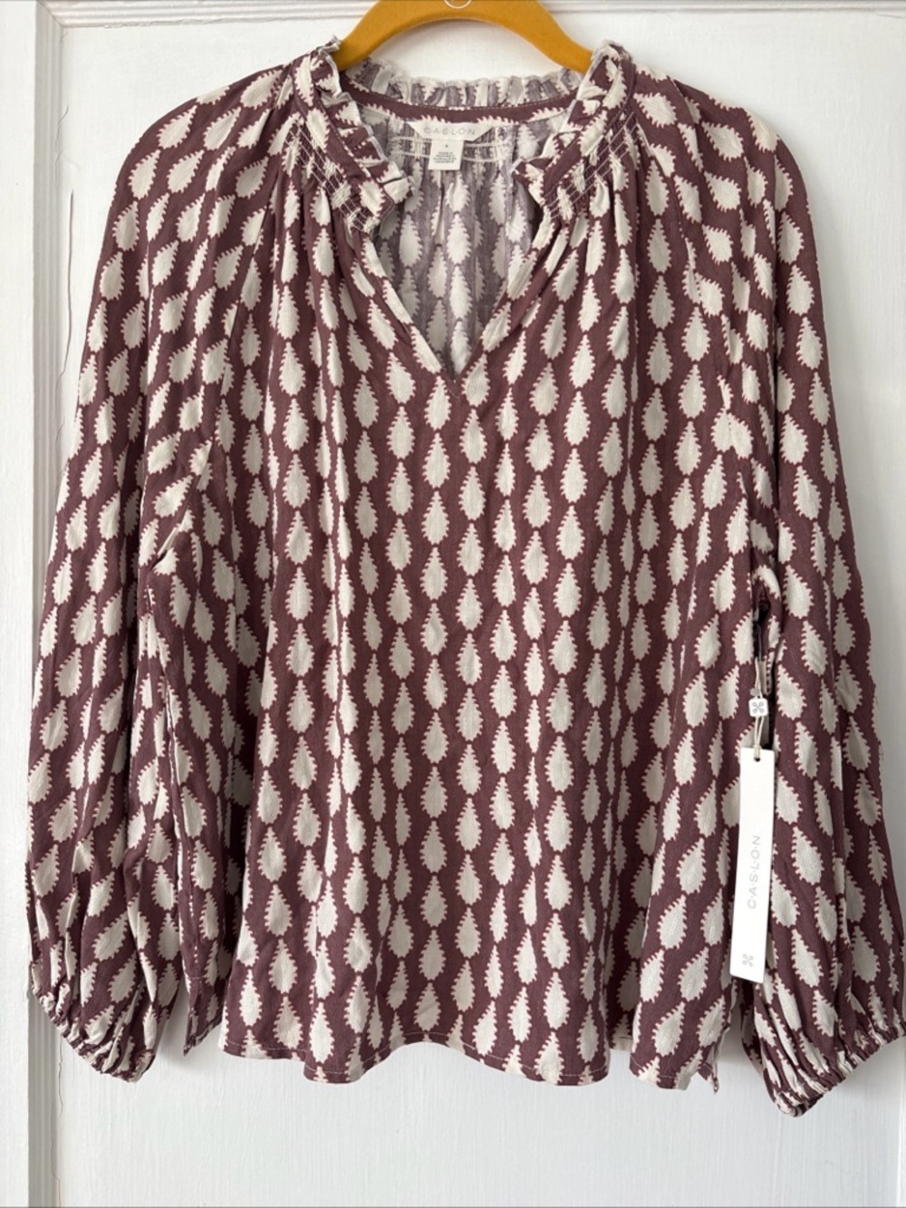 Caslon Mauve & Cream Printed V-Neck Peasant Blouse